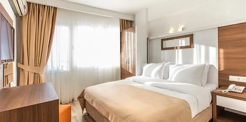 Demir Otel Kuşadası